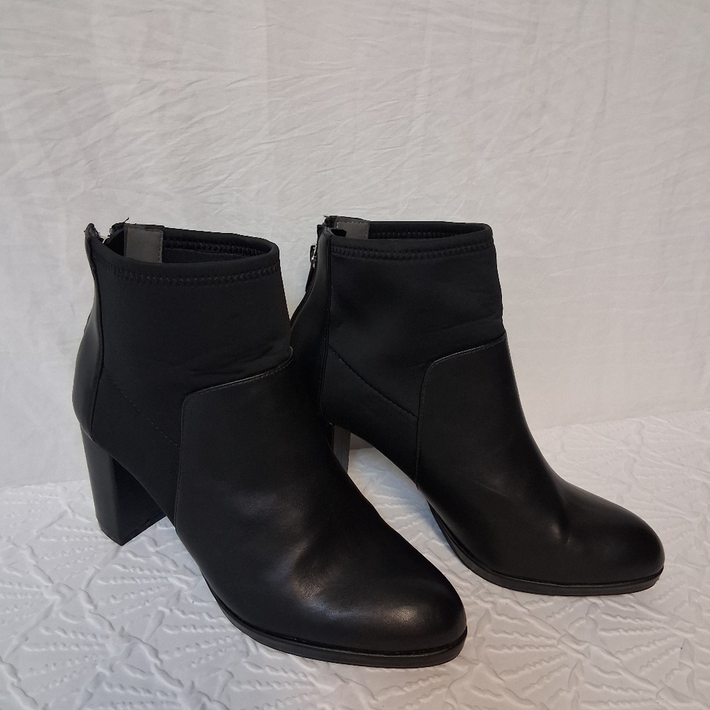 Adrienne Vittadini Black Heeled Boots Size 8.m - Picture 14 of 15